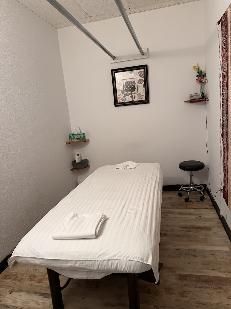 Flowing Water Massage, massage spa in Hesperia, CA, photo 4 of 10